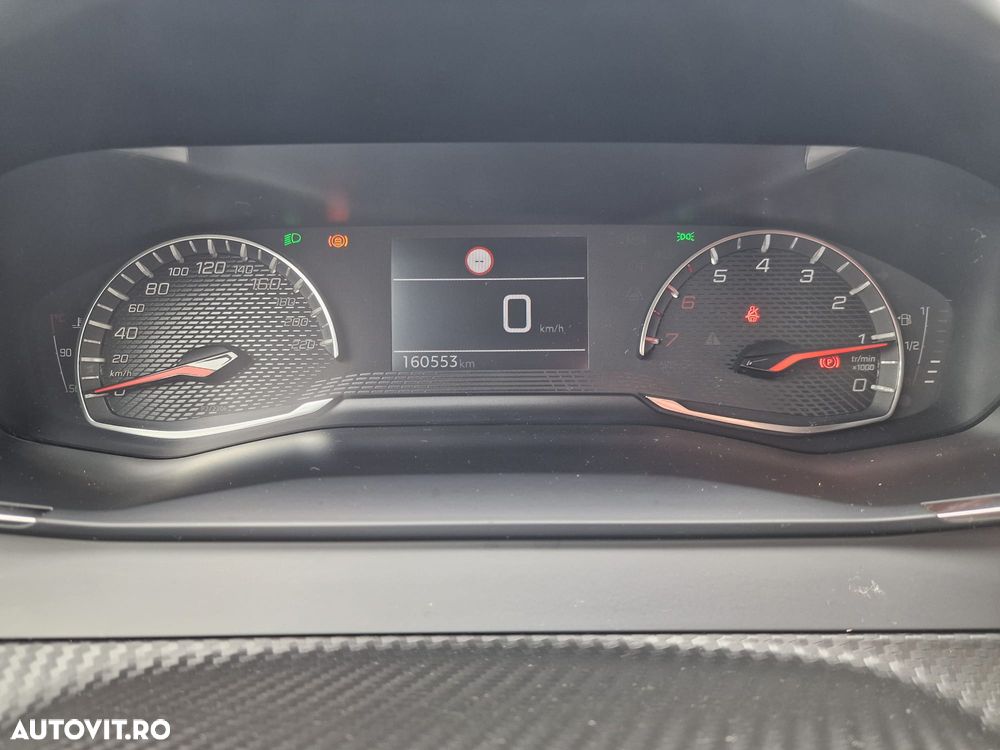 Peugeot 2008 BlueHDi 100 STOP & START Allure - 10