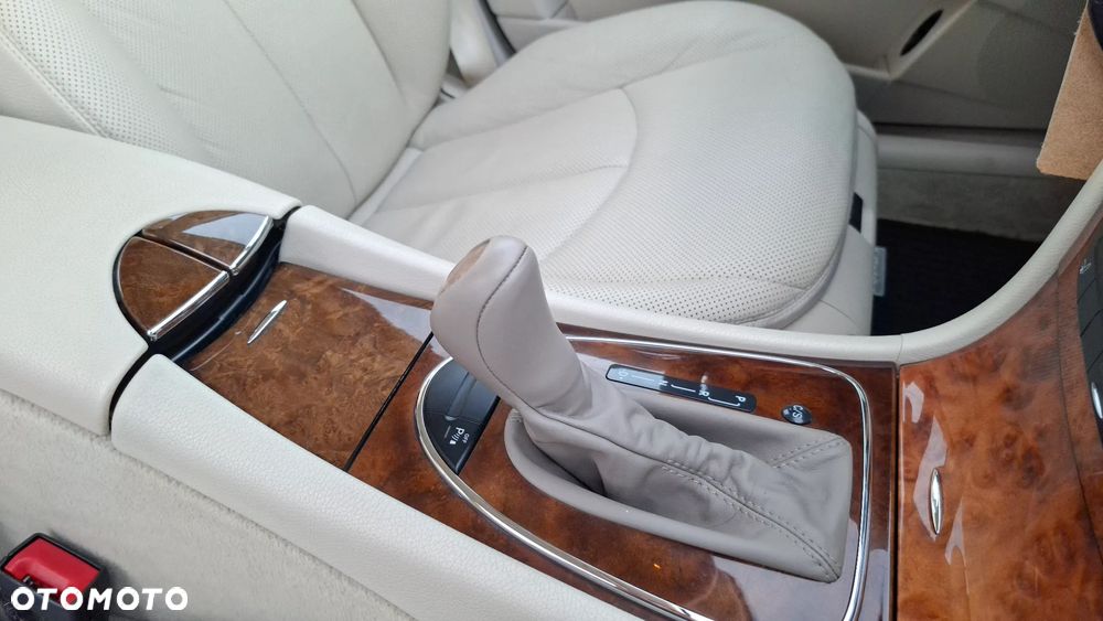Mercedes-Benz Klasa E 350 7G-TRONIC Elegance - 24