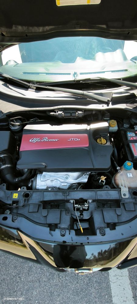 Alfa Romeo MiTo 1.6 JTDM Distinctive - 3