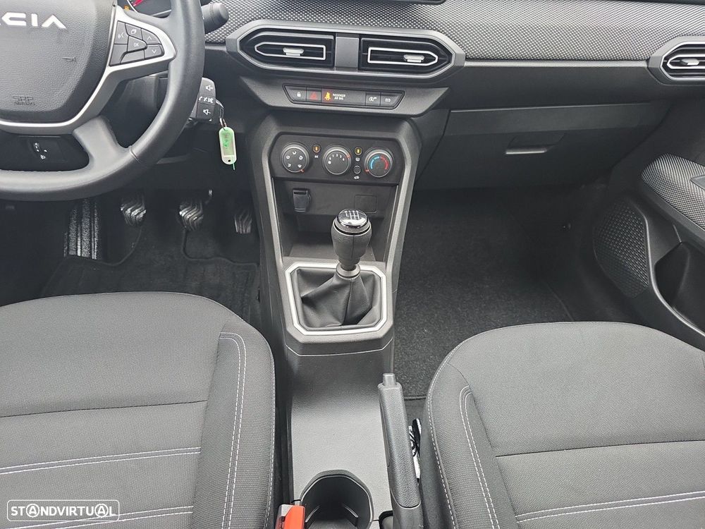 Dacia Jogger 1.0 TCe Expression 7L - 11
