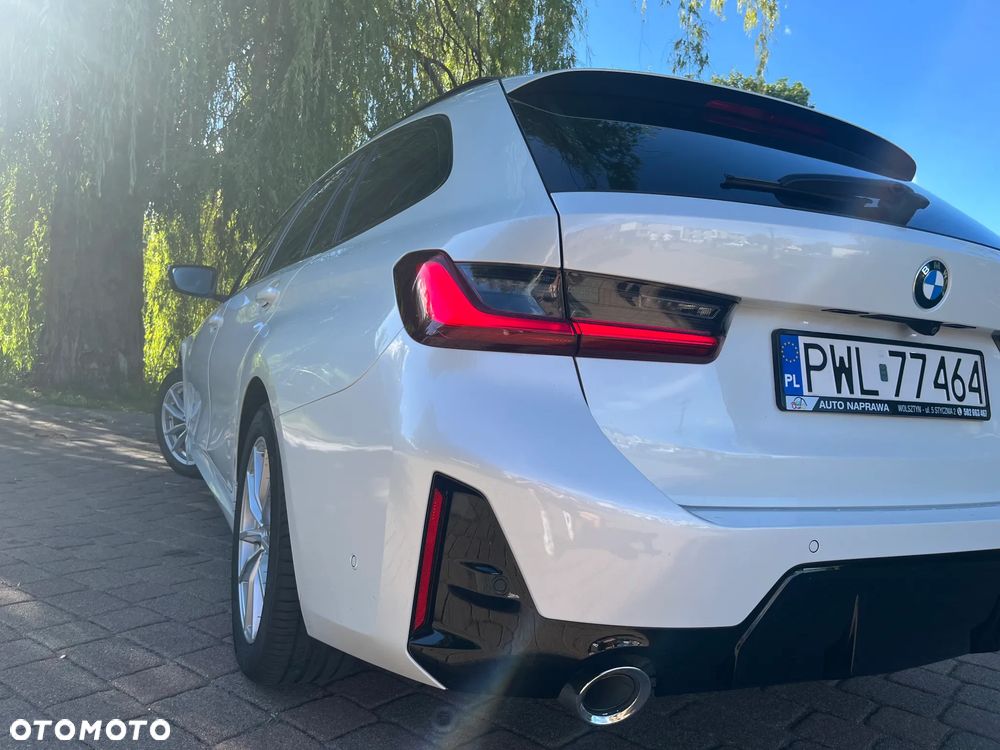BMW Seria 3 320d mHEV - 14