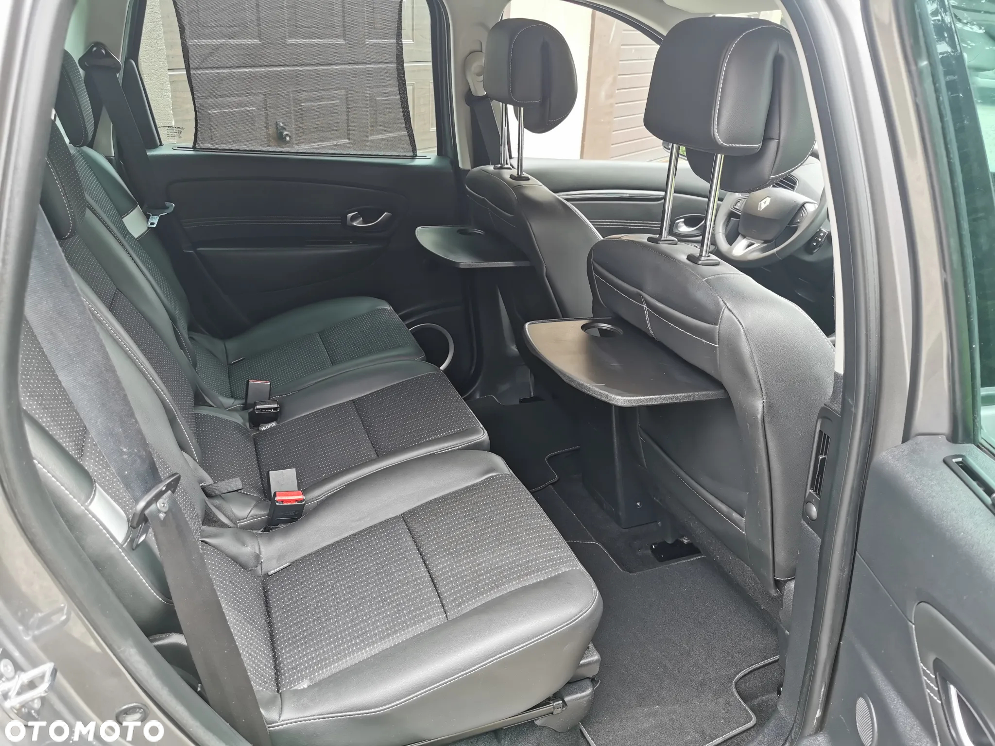 Renault Scenic 2.0 16V Privilege CVT Euro5 - 9