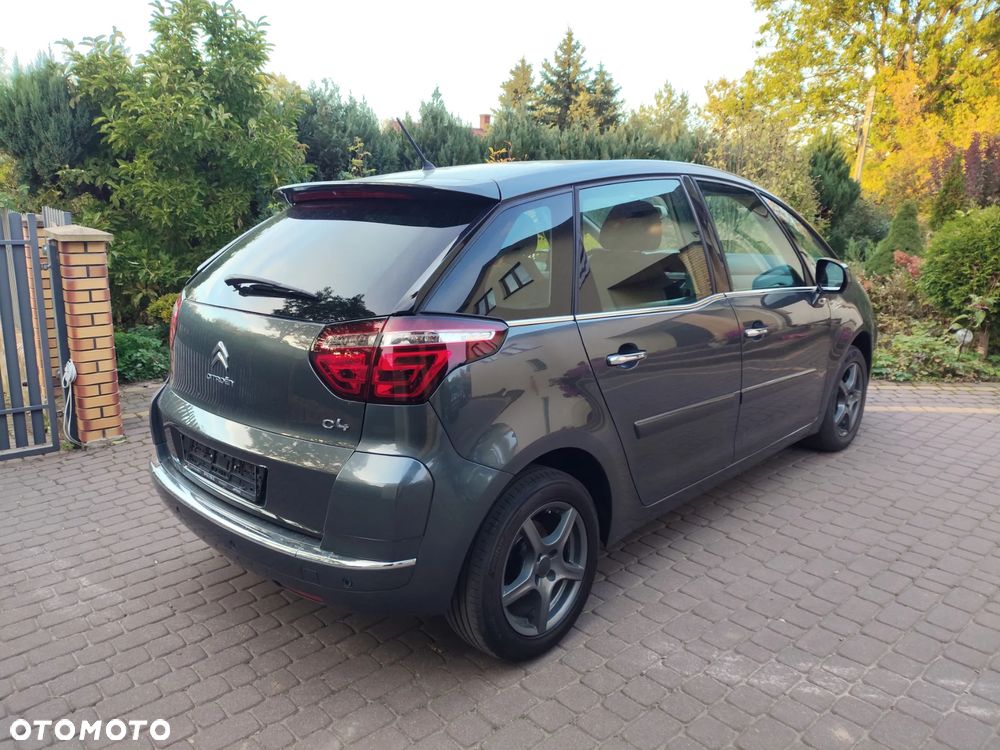 Citroën C4 Picasso - 12