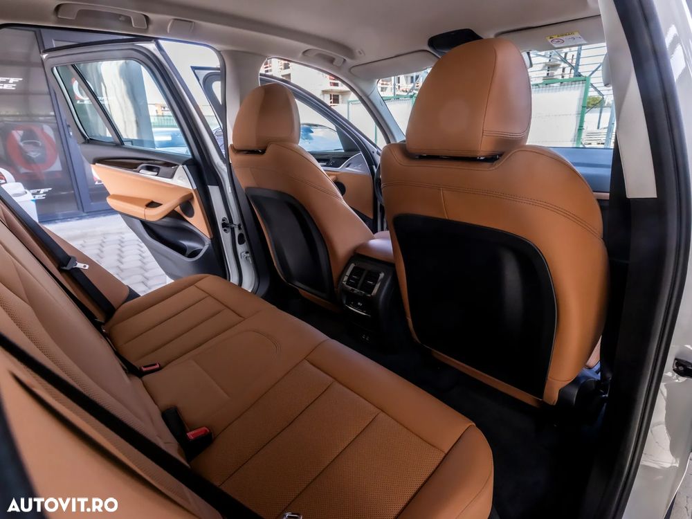 BMW X3 xDrive30e AT PHEV - 15