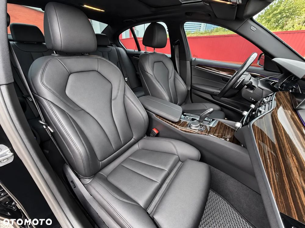 BMW Seria 5 - 12