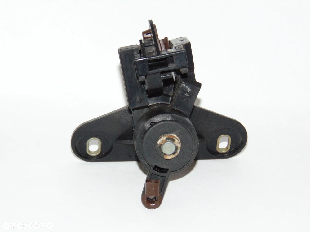 ORYGINAŁ zamek tylny wkładka tylna klapy bagażnika tył Opel Vectra B sedan 95-99r - 6