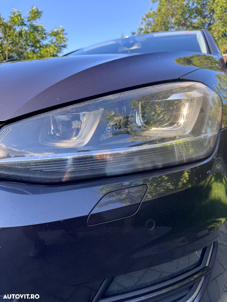 Volkswagen Golf 1.6 TDI BlueMotion Technology Lounge - 21