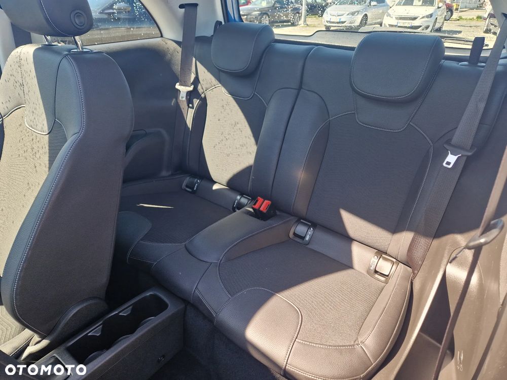 Opel Adam - 25