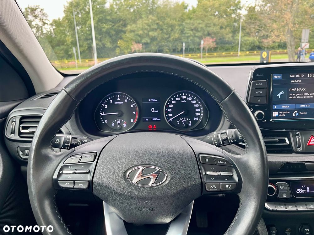 Hyundai i30 - 23