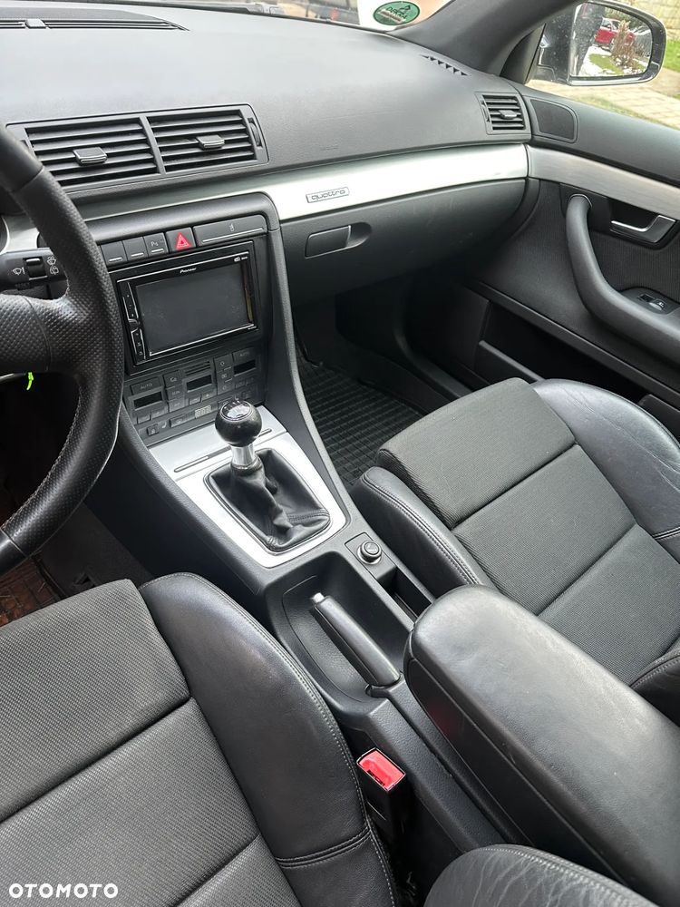 Audi A4 Avant 1.8T Quattro - 16