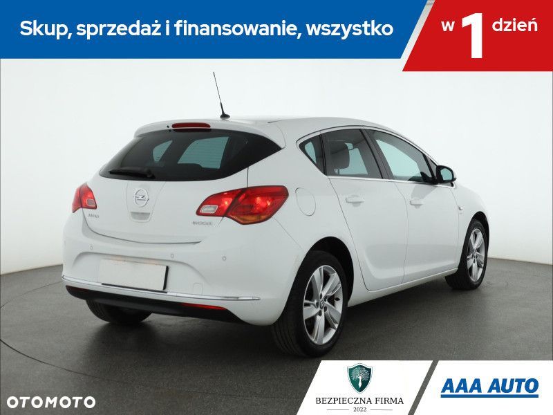 Opel Astra - 6