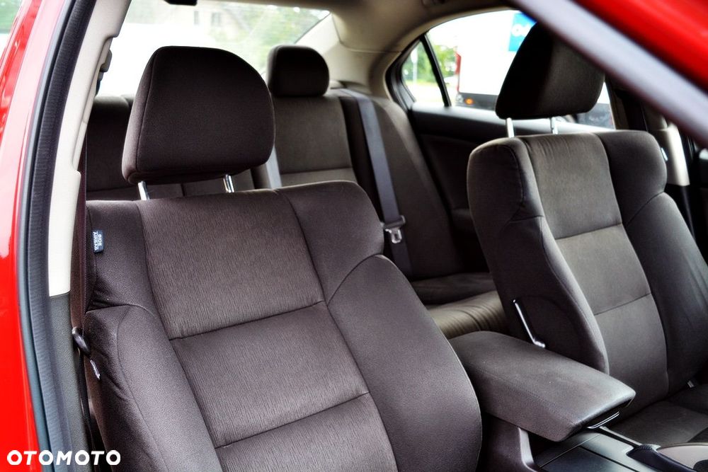Honda Accord 2.0 Automatik Elegance - 30