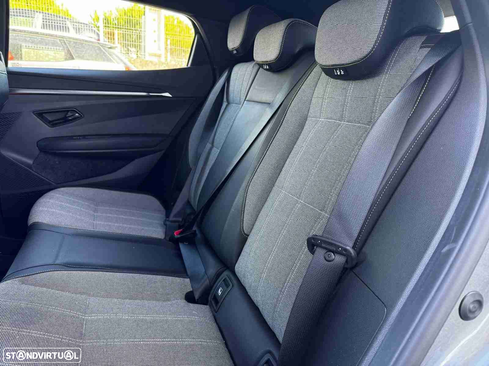 Renault Mégane E-Tech - 6