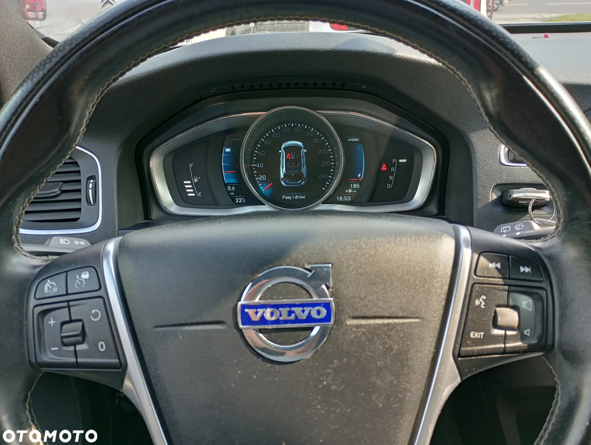 Volvo V60 D5 AWD R-Design Summum - 17