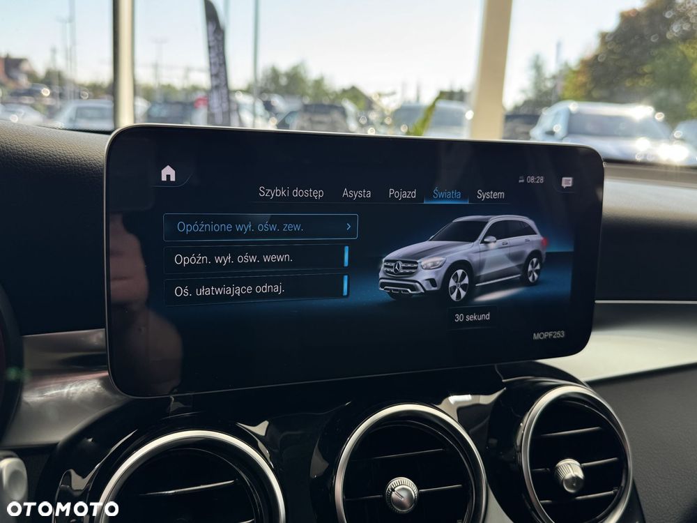 Mercedes-Benz GLC 200 d 4-Matic - 36