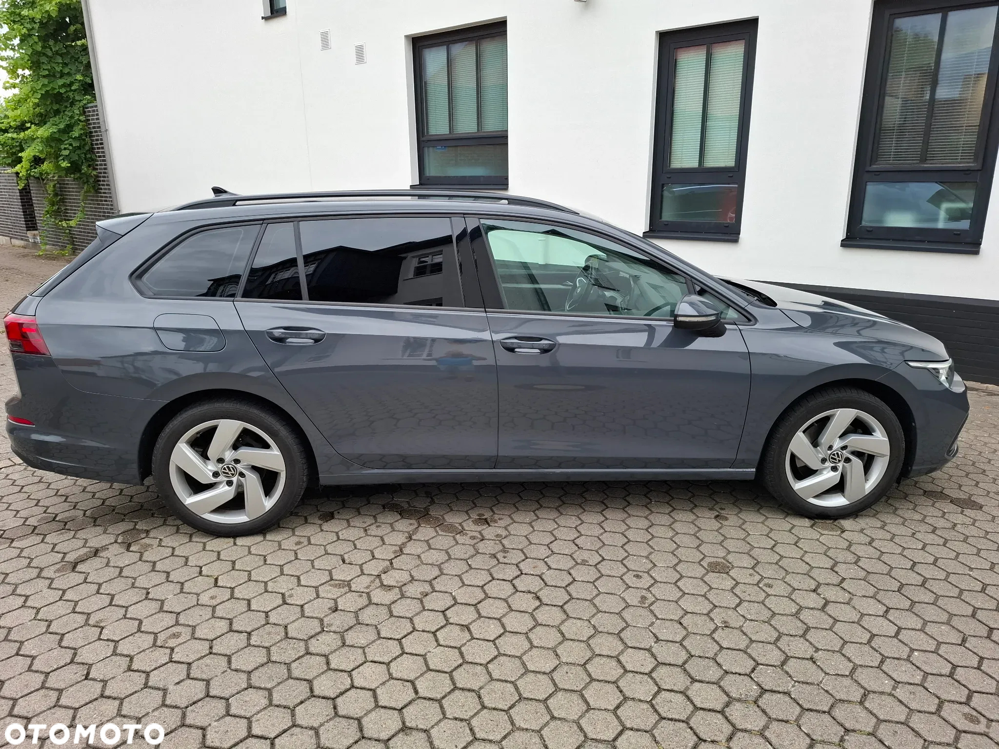 Volkswagen Golf VIII 2.0 TDI Life - 8