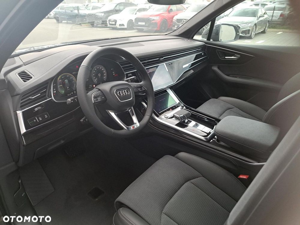Audi Q7 - 9