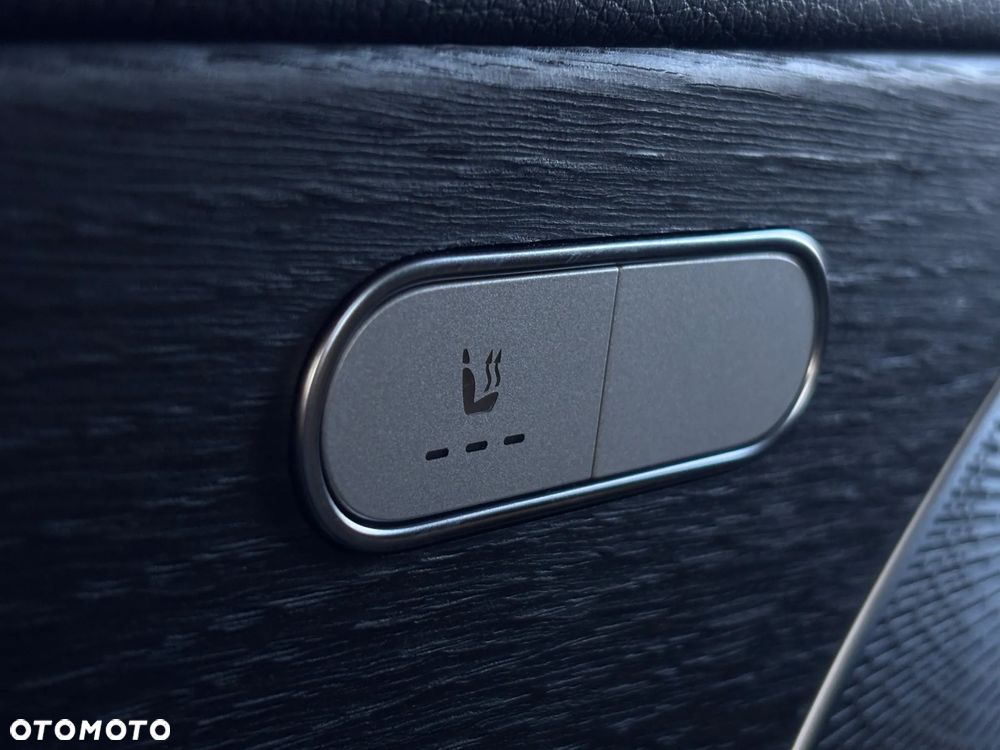 Mercedes-Benz GLE - 22