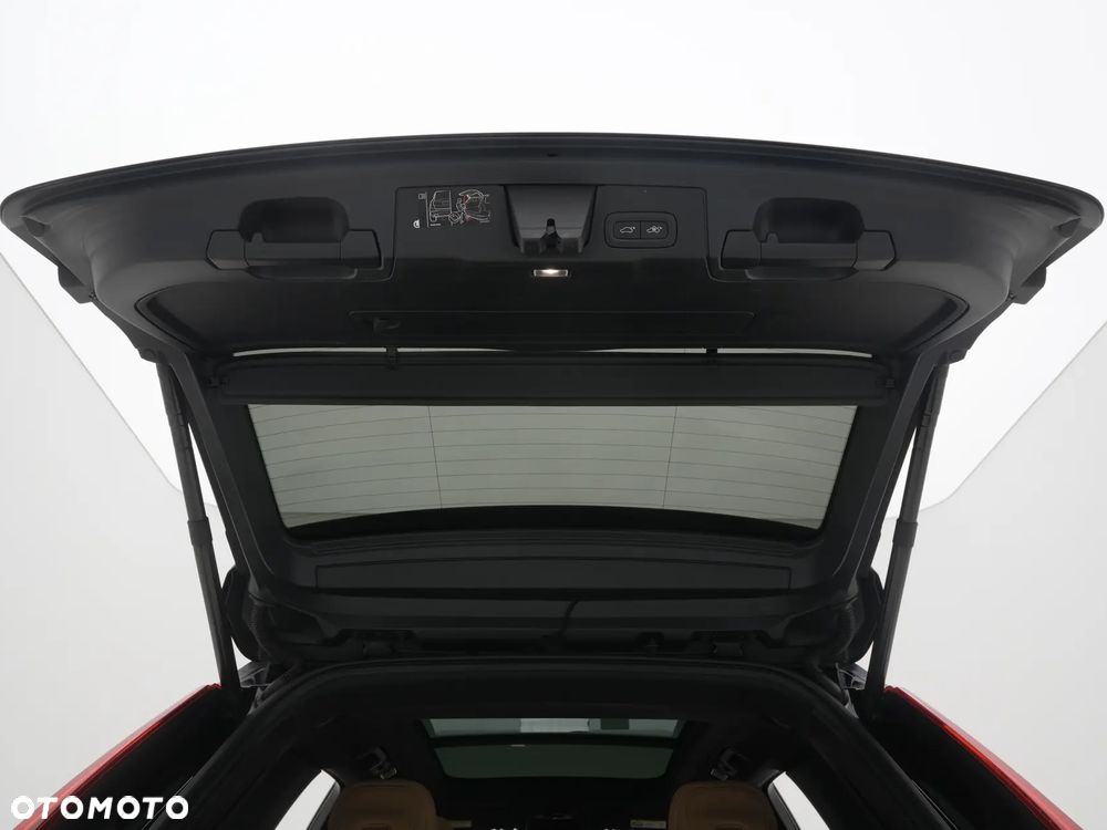 Volvo XC 60 D5 AWD Geartronic Inscription - 38