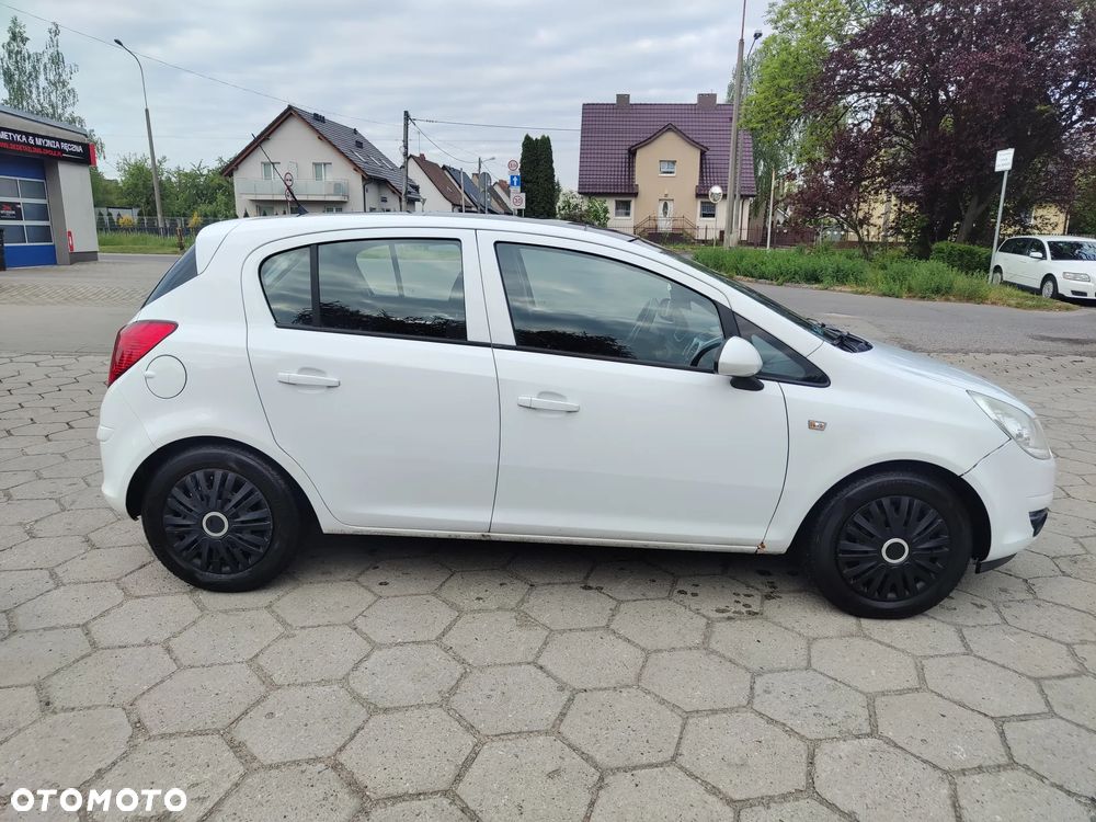 Opel Corsa 1.2 16V Enjoy - 5