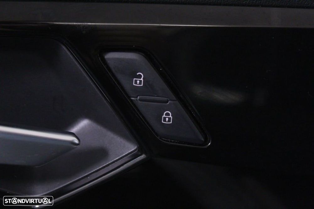 Audi A1 Sportback 25 TFSI SE Business - 21