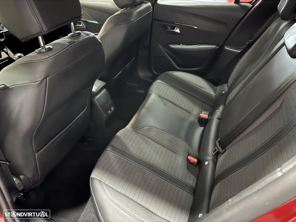 Peugeot 208 BlueHDi 100 Allure Pack - 42