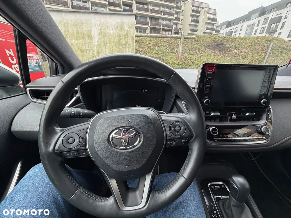 Toyota Corolla - 22