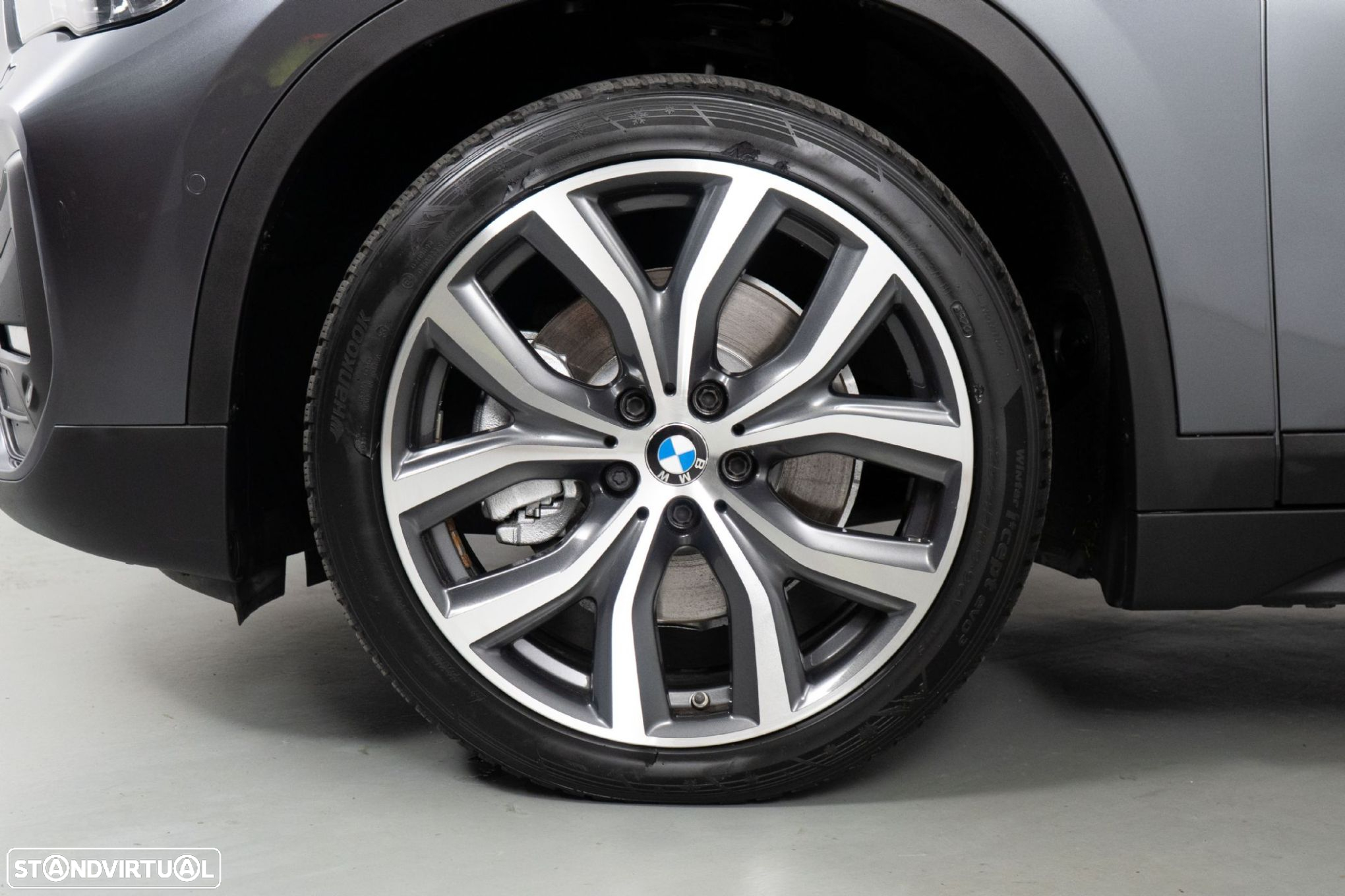 BMW X1 25 e xDrive Corporate Edition - 19