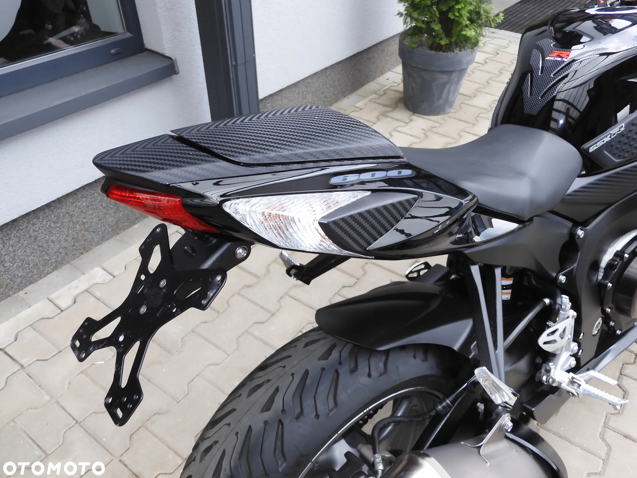 Suzuki GSX-R - 14