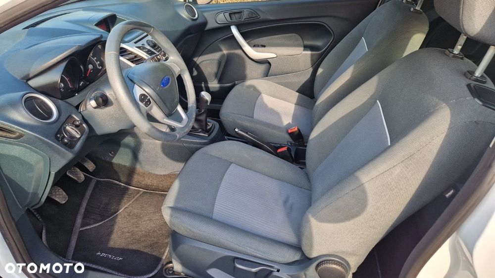 Ford Fiesta 1.25 Ambiente - 4