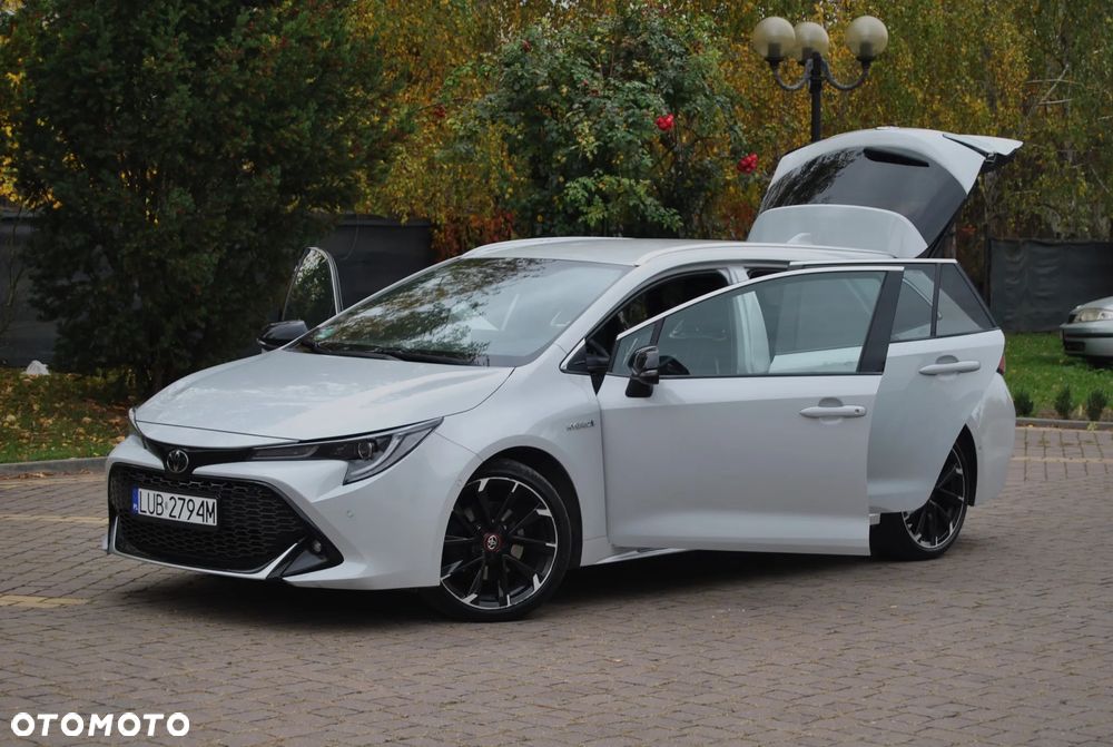 Toyota Corolla 2.0 Hybrid GR Sport - 27