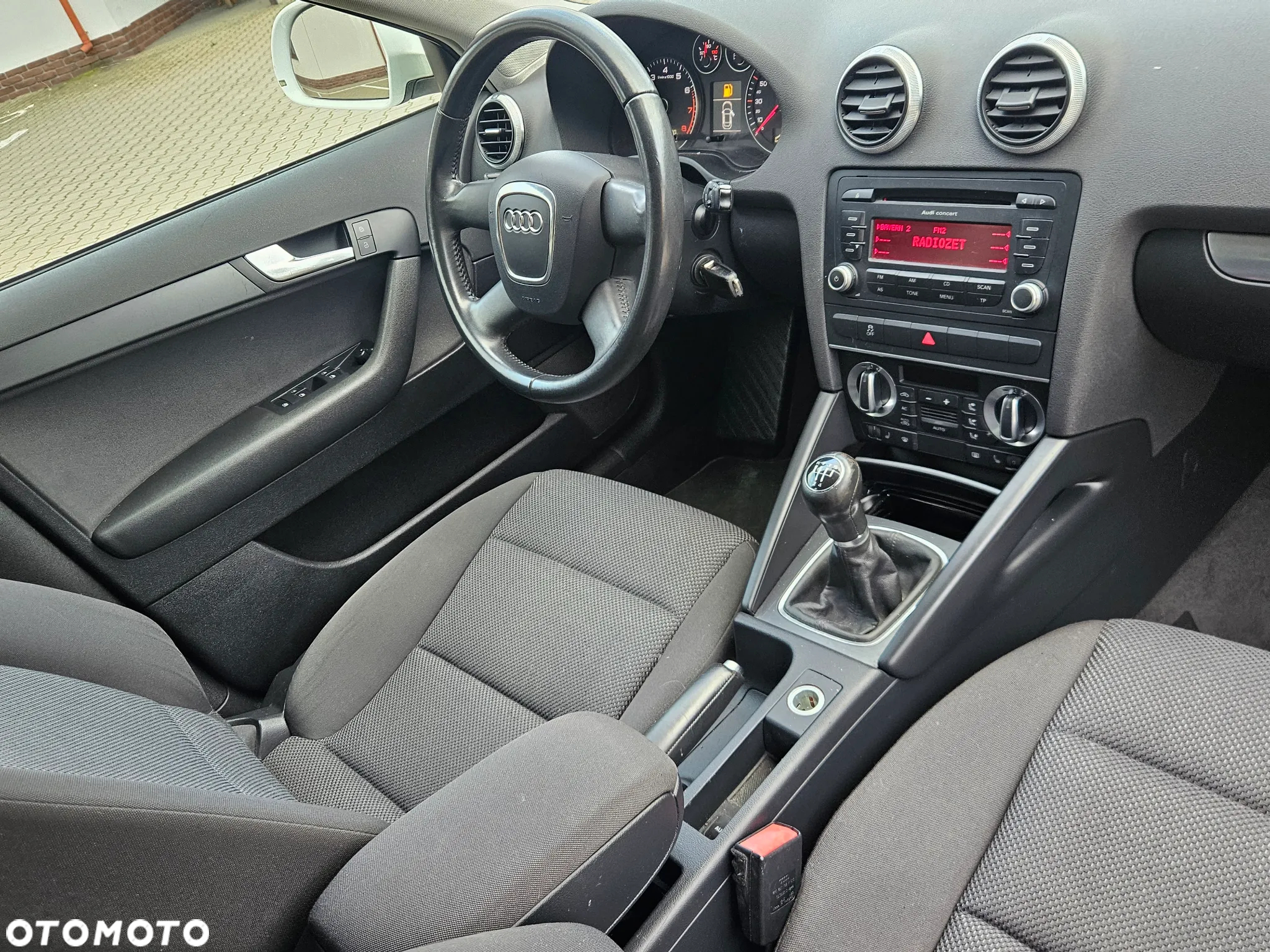 Audi A3 ver-1-6-ambition - 17