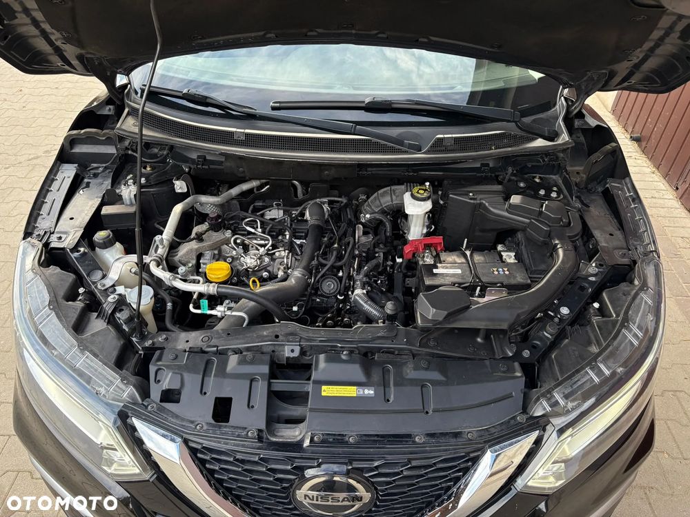 Nissan Qashqai 1.3 DIG-T Tekna+ - 17