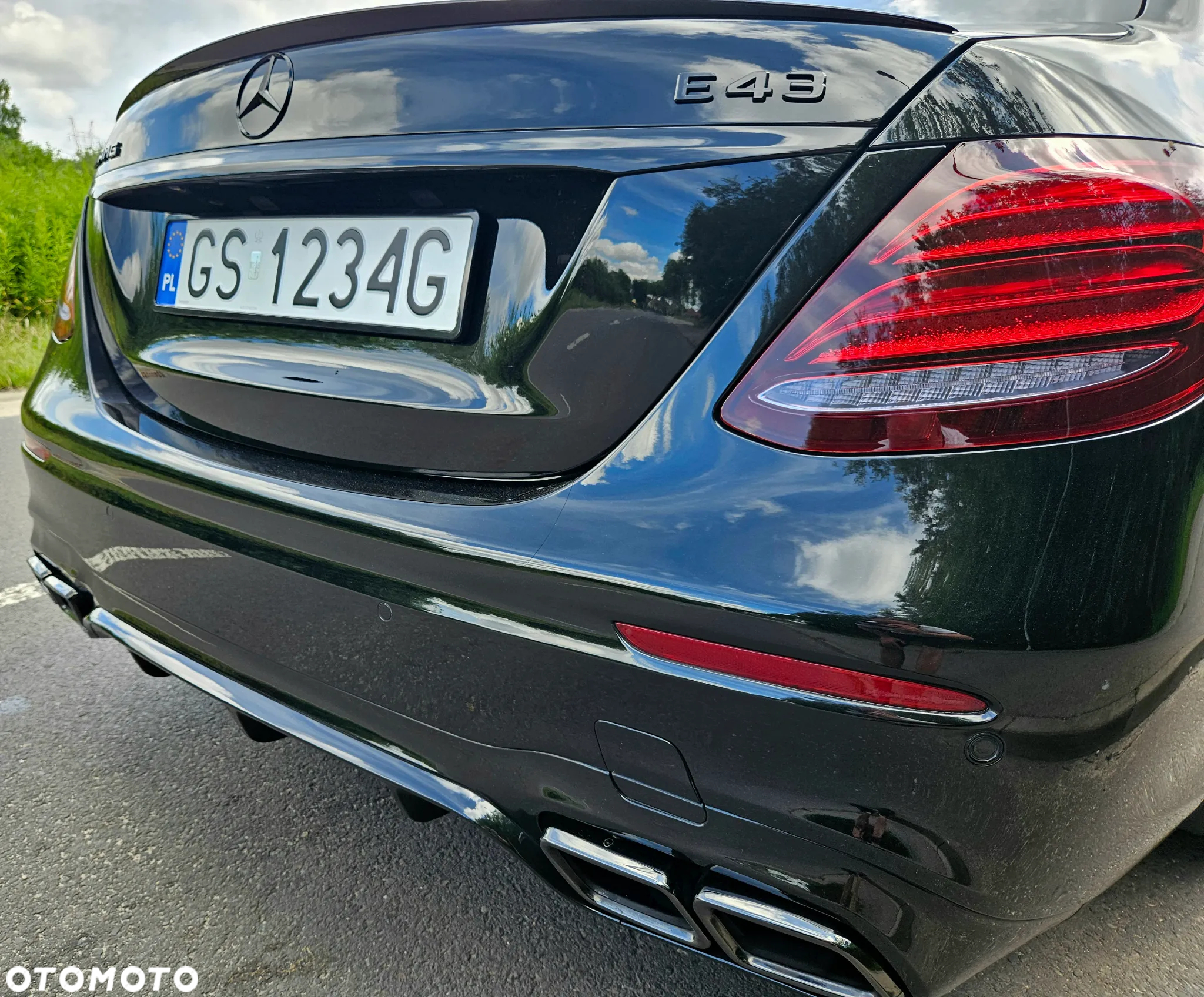 Mercedes-Benz Klasa E 43 AMG 4Matic 9G-TRONIC - 13