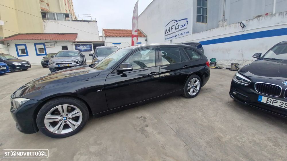 BMW 318 d Touring Auto Line Sport - 2