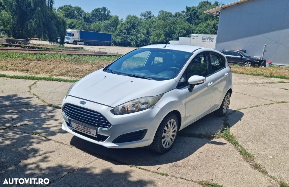 Ford Fiesta - 5