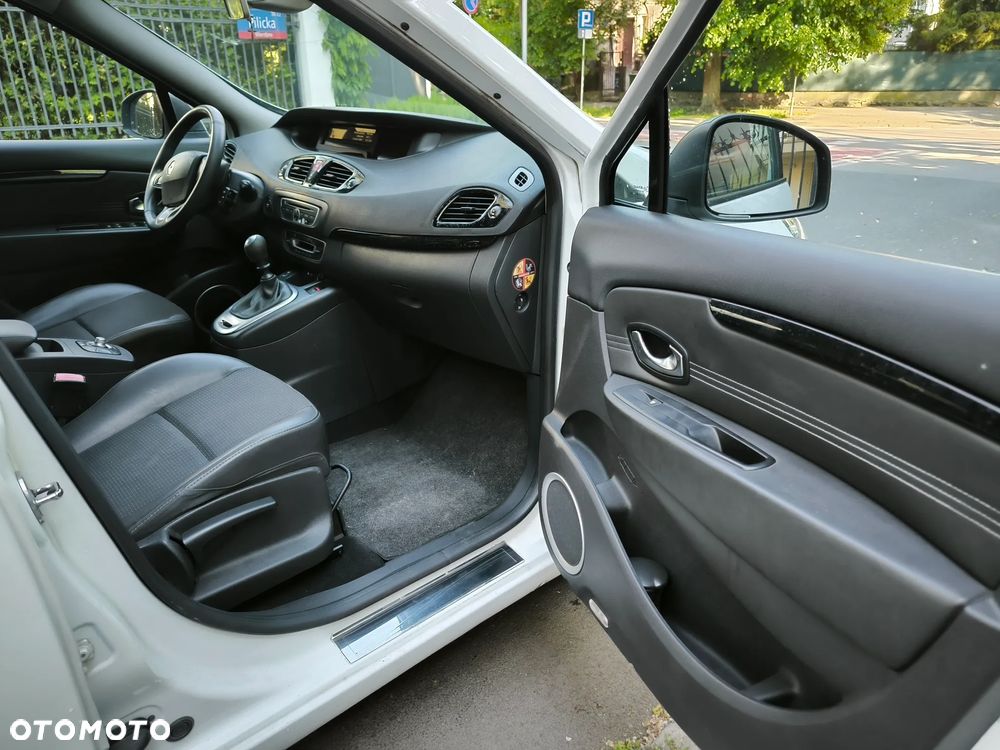 Renault Scenic TCe 130 Dynamique - 16