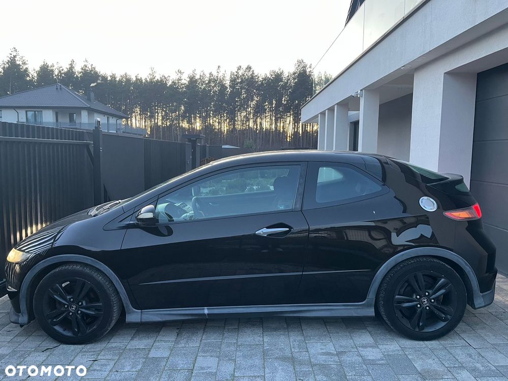 Honda Civic 1.8i-VTEC Type S - 3