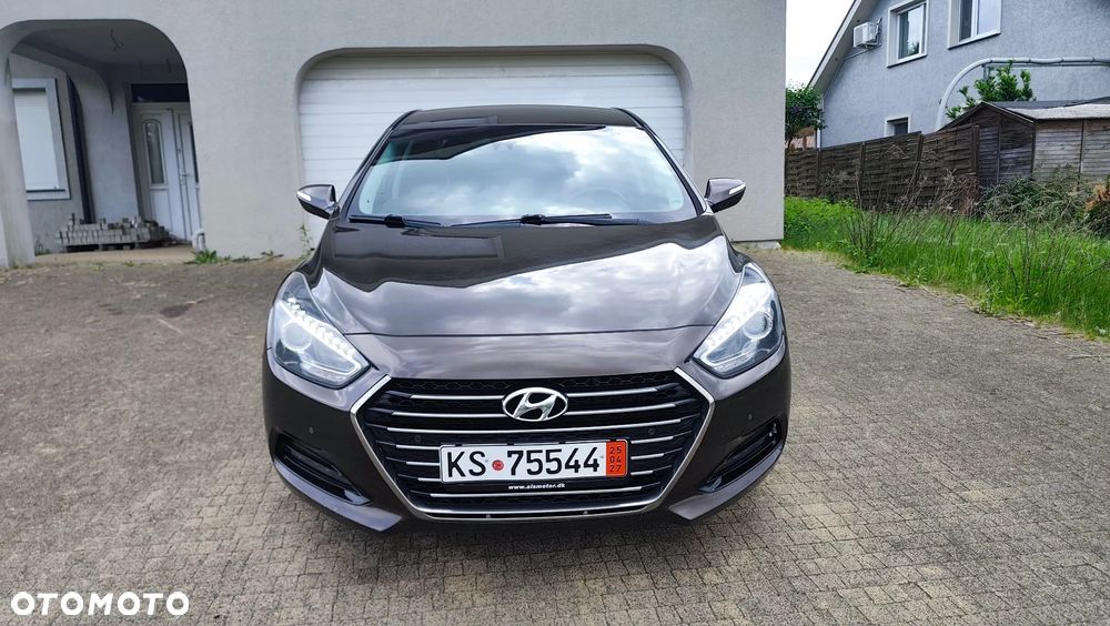 Hyundai i40 Kombi 1.7 CRDi DCT Premium - 33