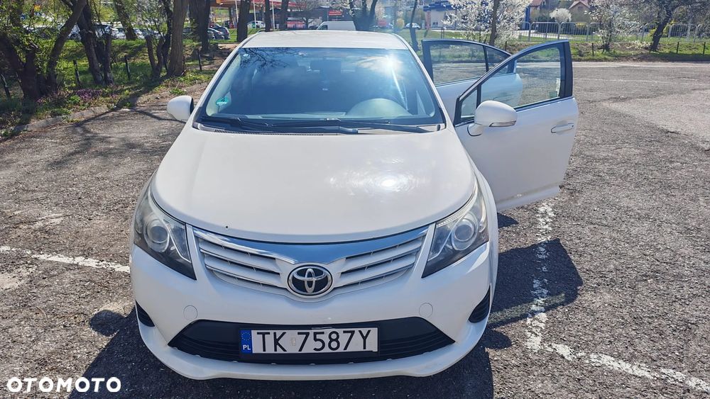 Toyota Avensis 2.0 D-4D Active - 7