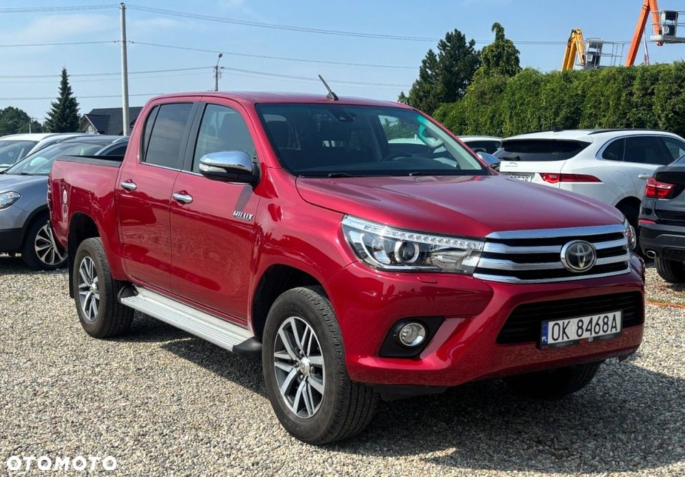 Toyota Hilux - 8