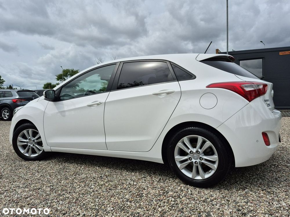 Hyundai i30 - 21
