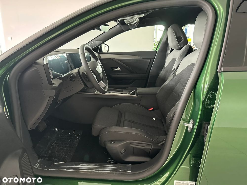 Opel Astra 1.2 T mHEV GS eDTC - 9
