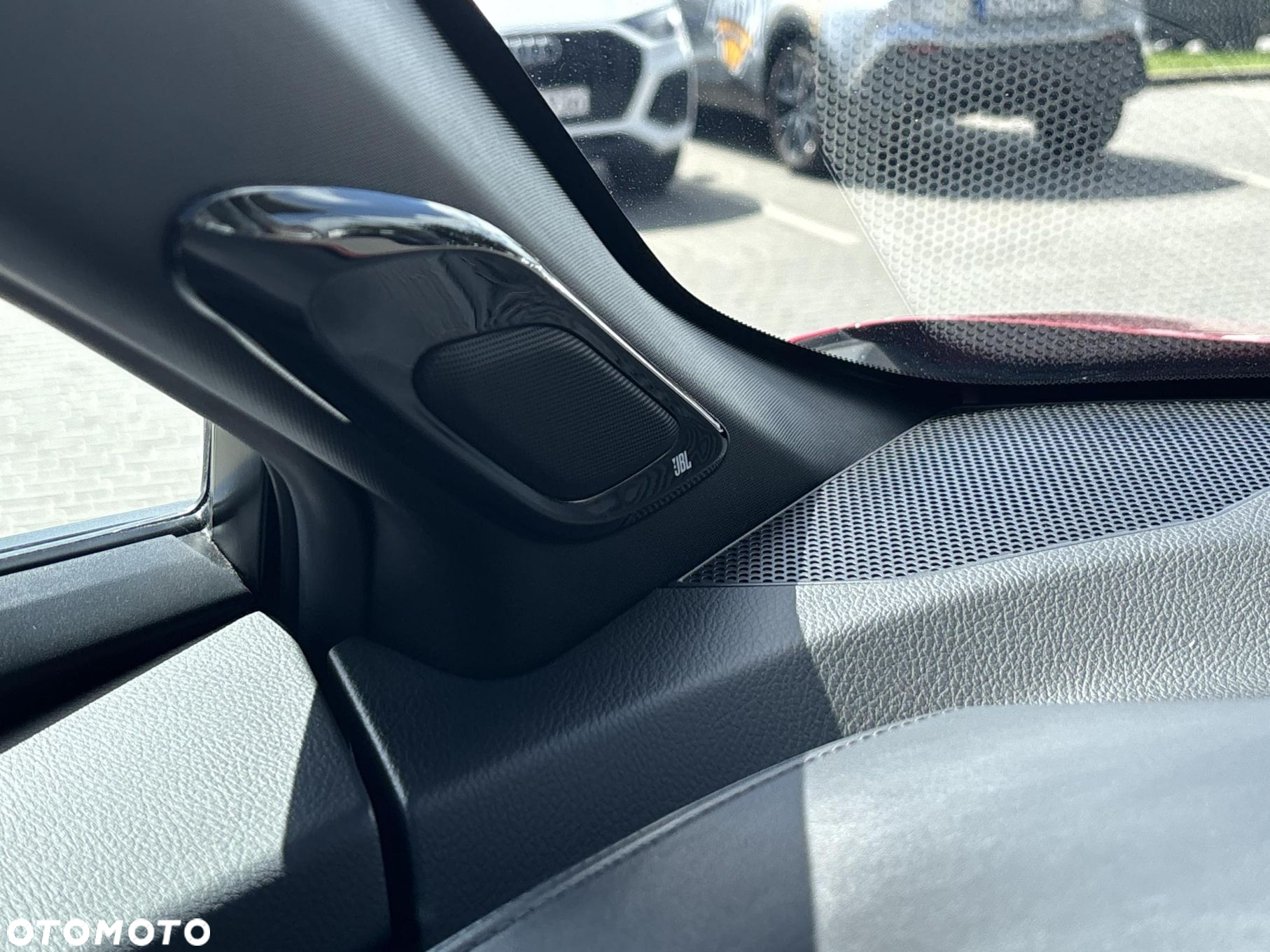 Toyota C-HR - 25