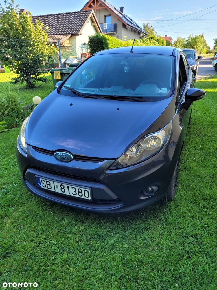 Ford Fiesta 2008 photo 2