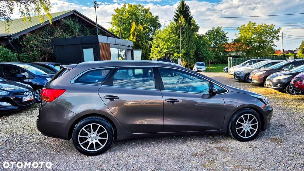 Kia Ceed 1.6 GDI XL - 11