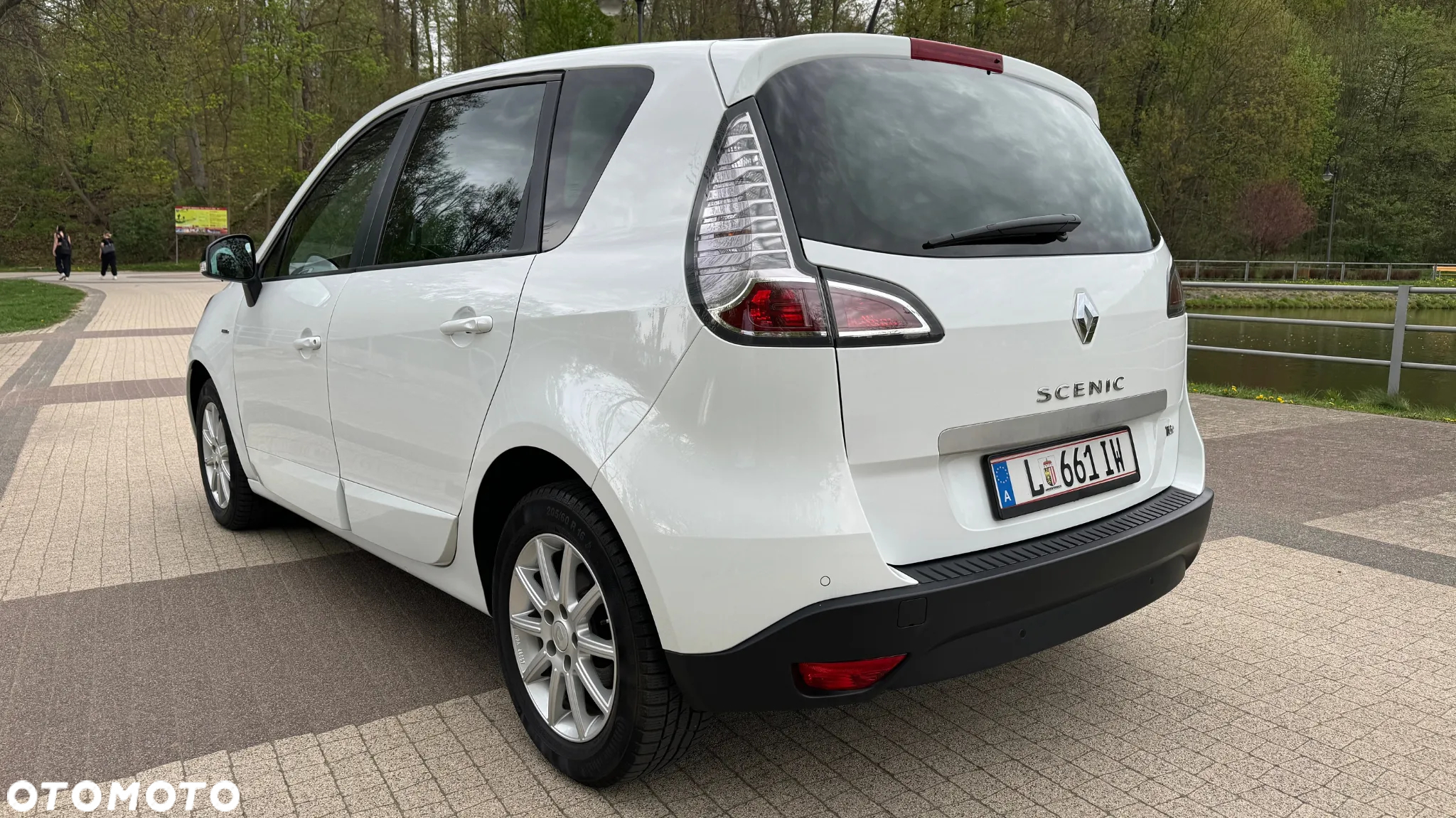Renault Scenic - 12