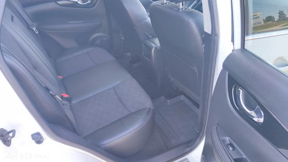 Nissan Qashqai 1.2 DIG-T Acenta - 16