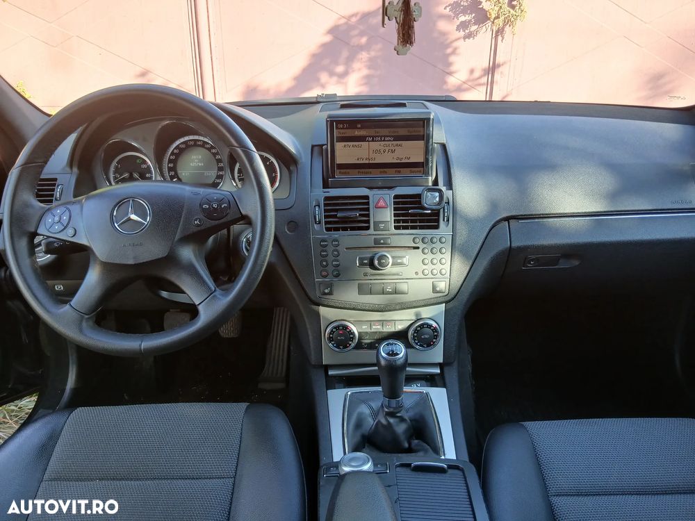 Mercedes-Benz C - 4