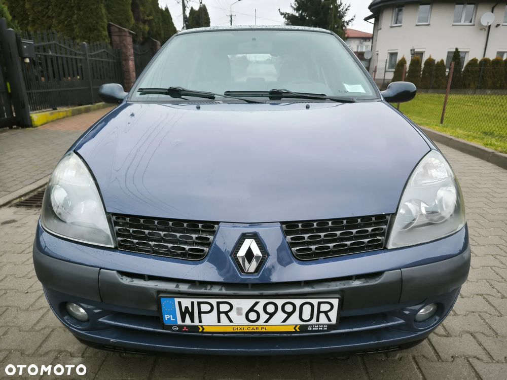 Renault Clio - 12